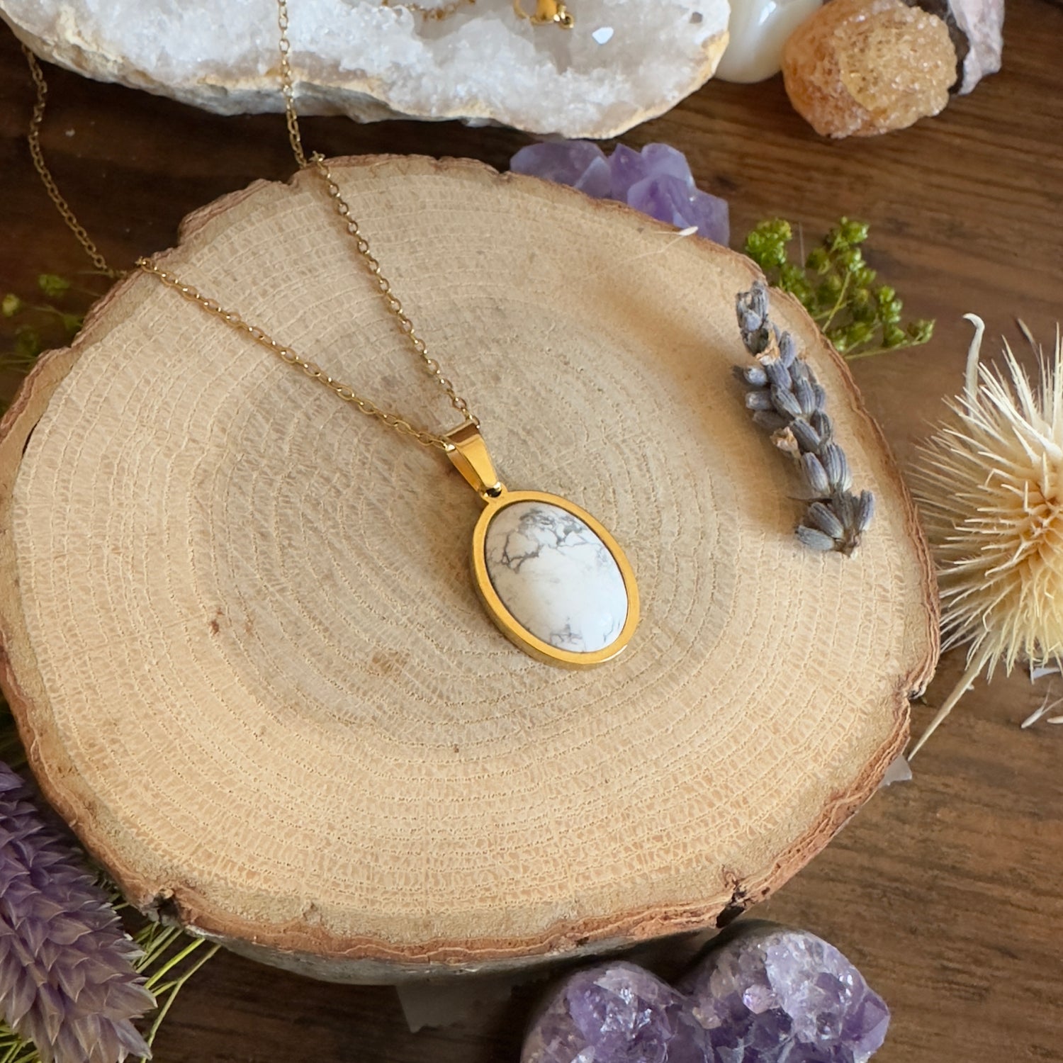 Pendentif Howlite de Madagascar