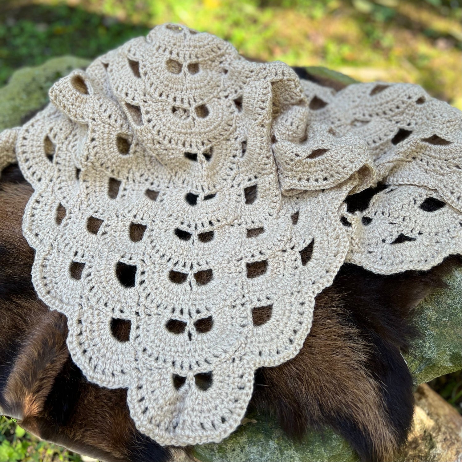 Châle Dentelle • Beige Taupe