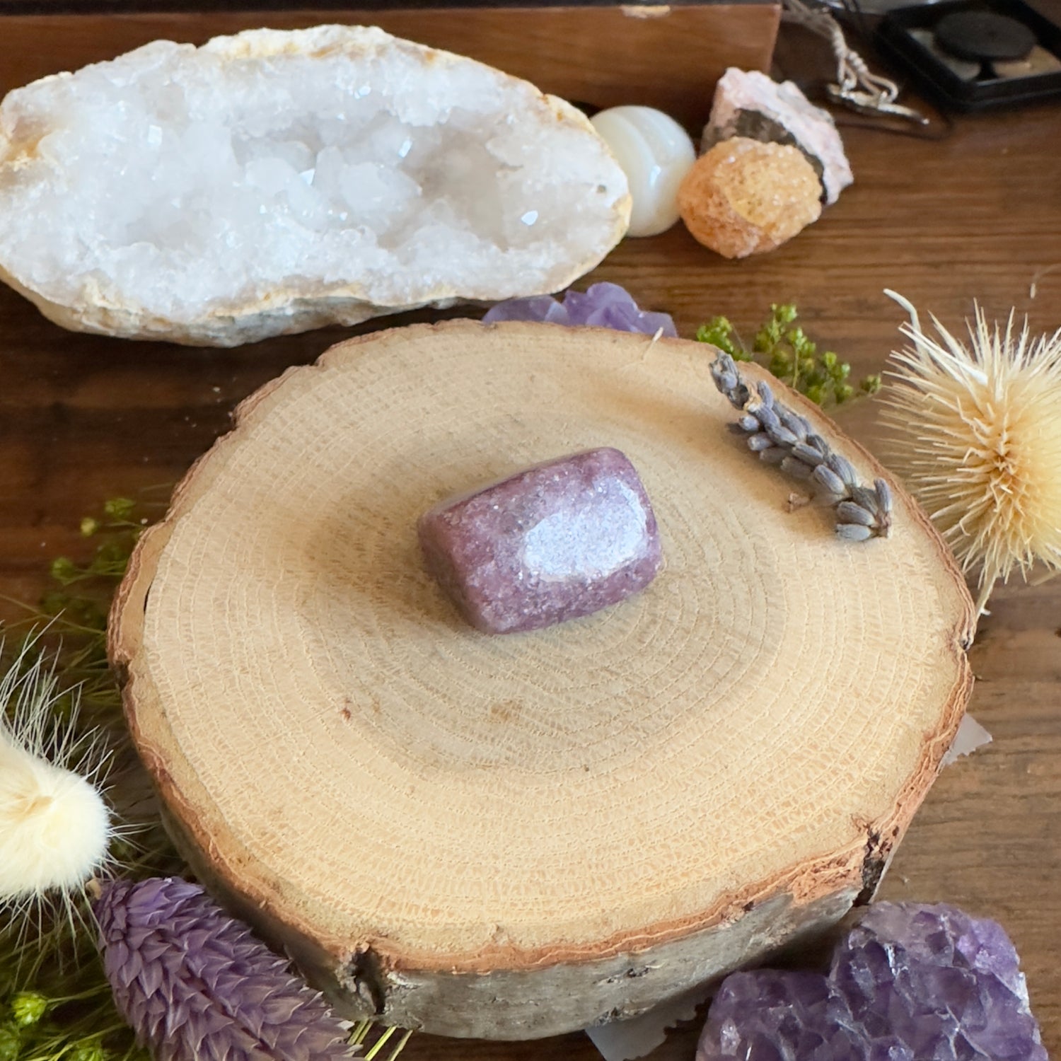 Lepidolite de Russie • Pierre roulée